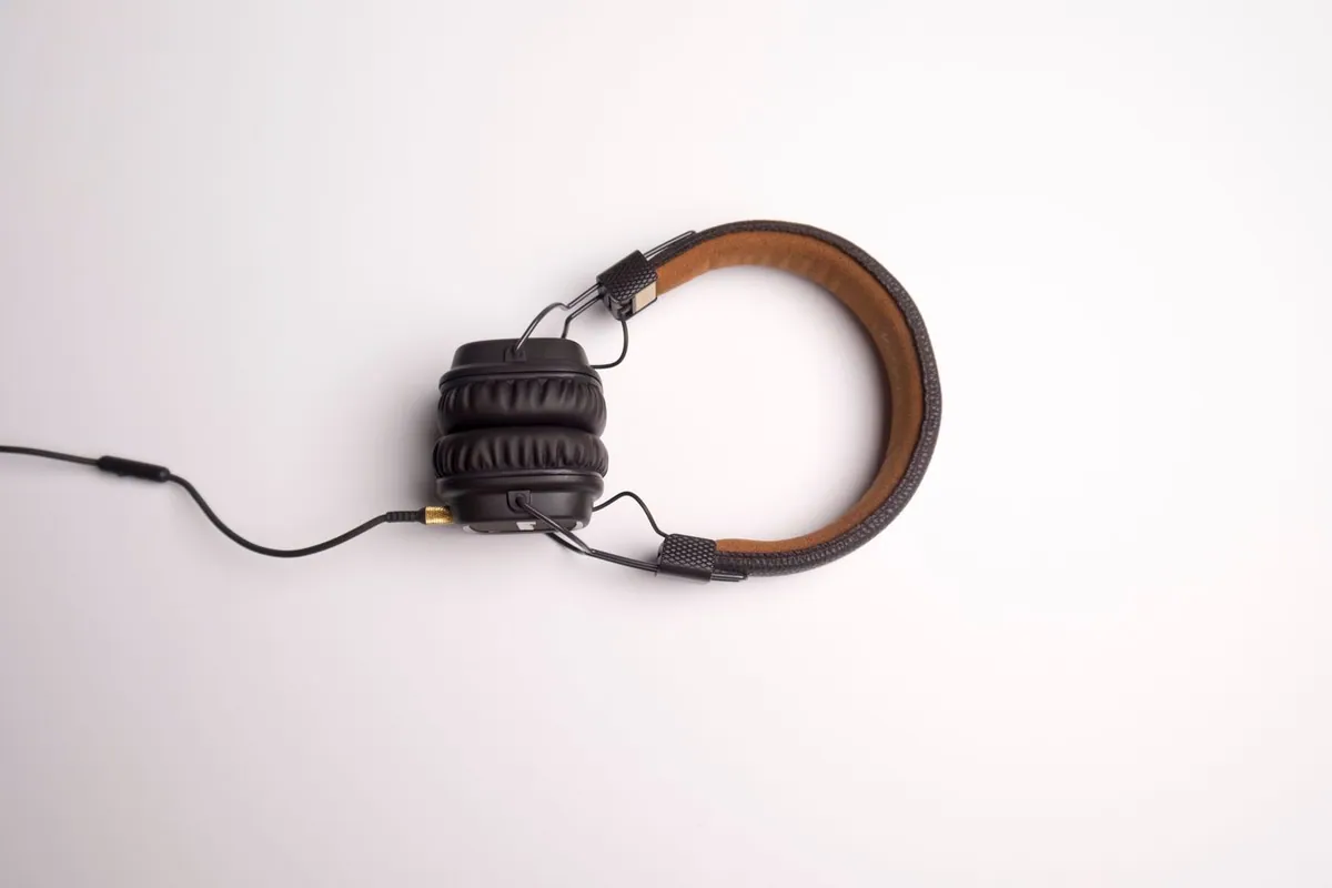 Illustrationsfoto af produkttypen WH-1000XM5 — ikke af den konkrete model
